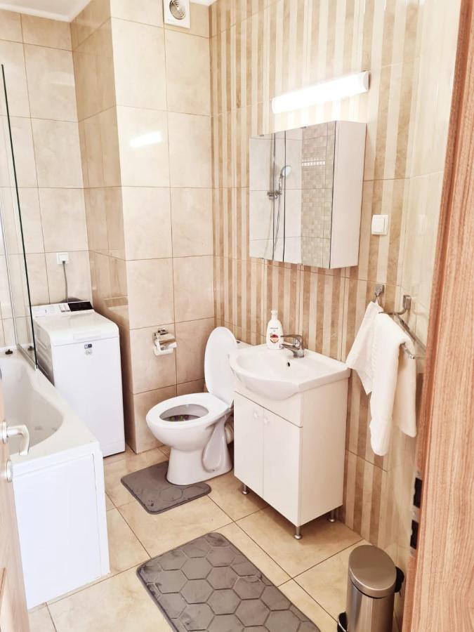 Ideal Apartments Орадеа Екстериор снимка